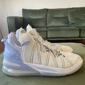 LeBron 18
